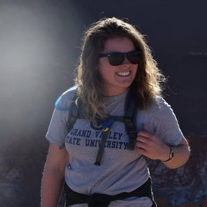 Meet your Posher, Bailey